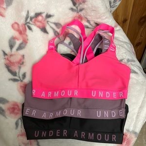 Lot of 3 under armour bras - size xs